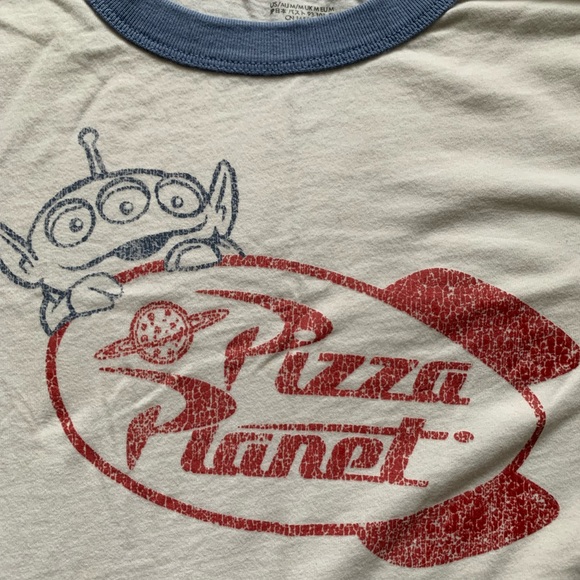 TOY STORY PIZZA PLANET DISNEY PARKS TSHIRT IN MEDIUM WORN JUST ONCE LIKE NEW NEW - Picture 2 of 3